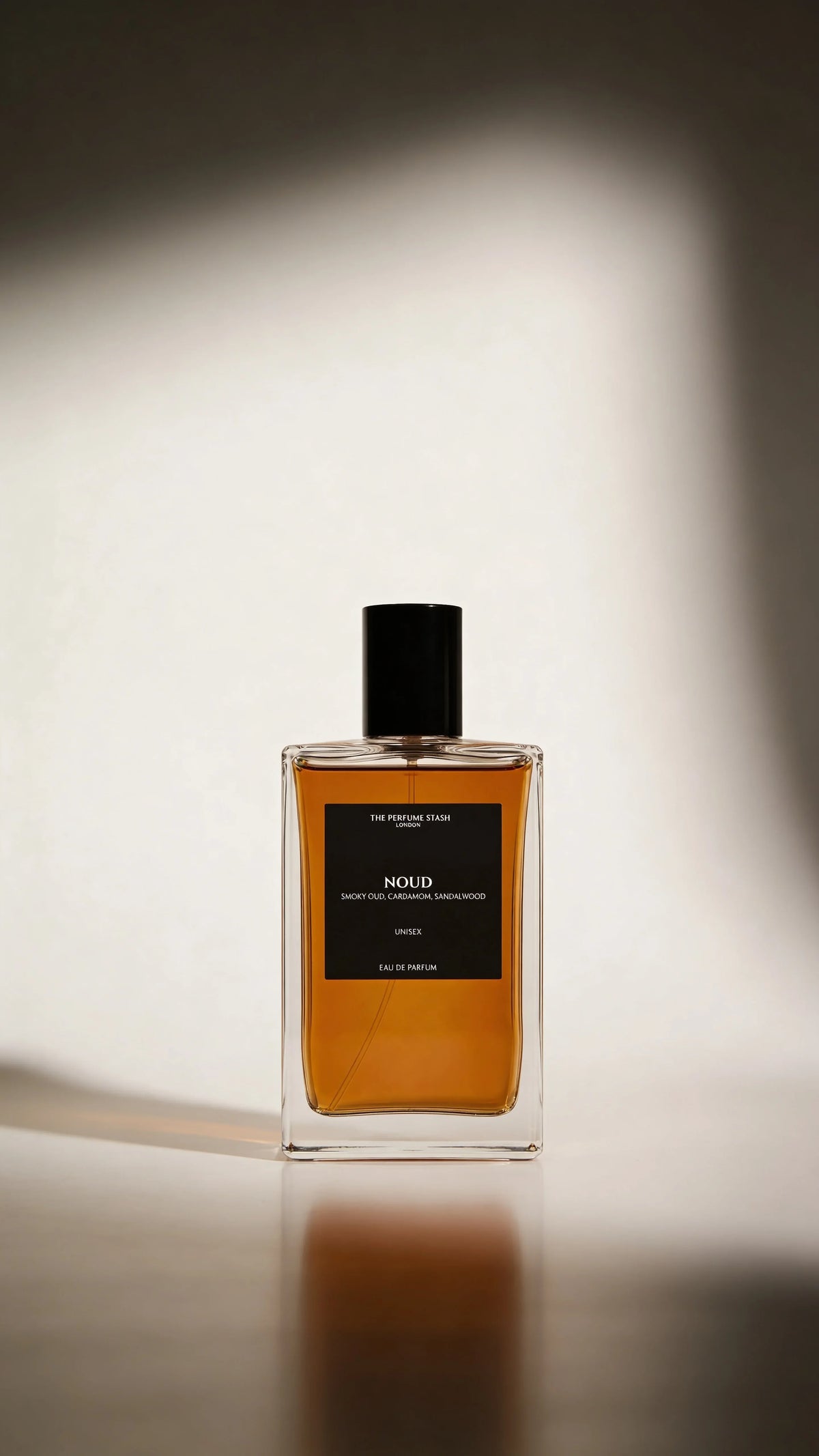 Natural vs Synthetic Oud in Perfume: Real Oud vs Fake Oud Guide | The Perfume Stash London